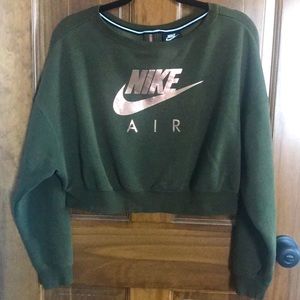 Nike Crop Sweatshirt